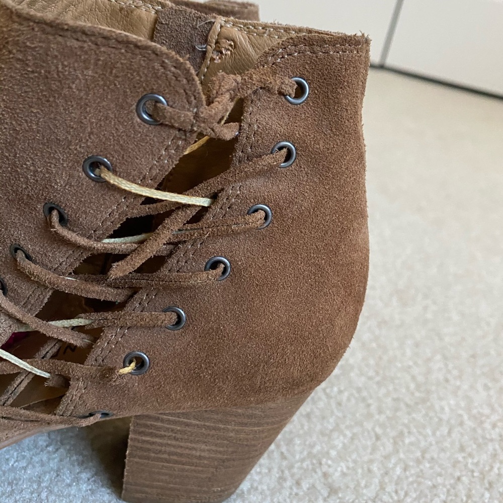Lucky brand suede heels